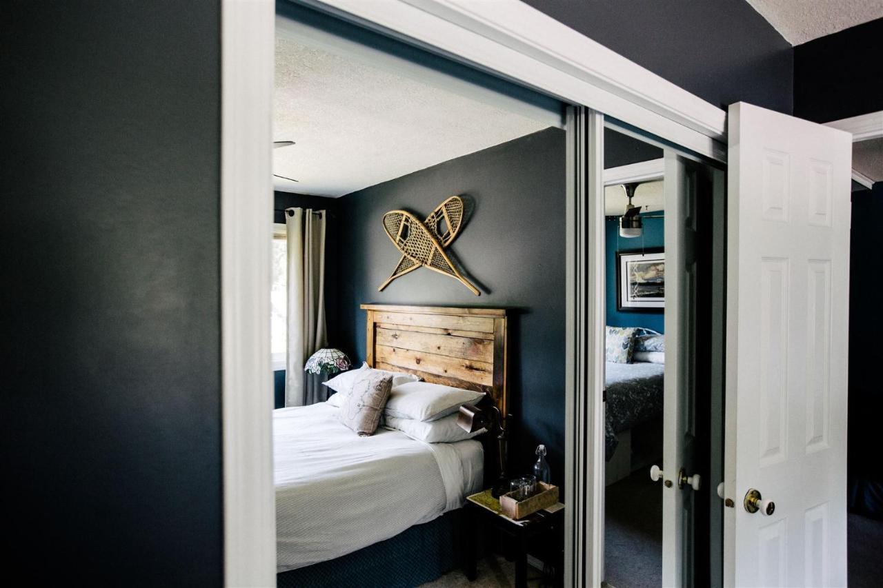 Alpenrose Revelstoke Bed & Breakfast ภายนอก รูปภาพ